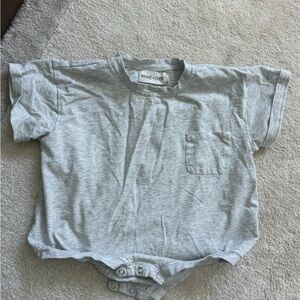 Winnie + Crew romper 6-12months light grey